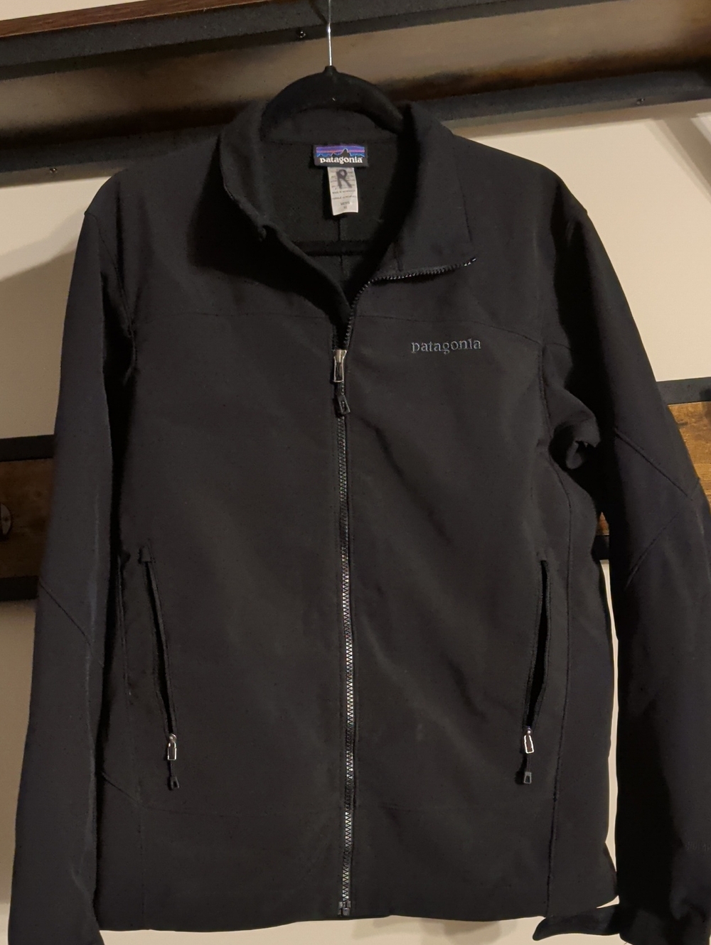 Patagonia Men's Black Lightweight Softshell Jacket